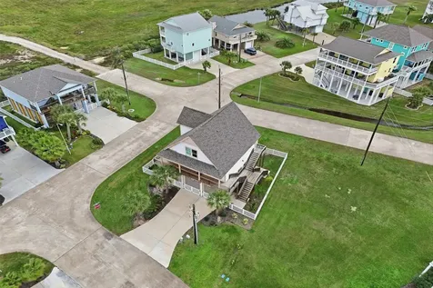 25003 San Simeon Court Galveston TX 77554