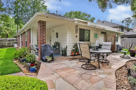 1707 Sandy Trail Court Kingwood TX 77339