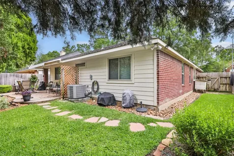 1707 Sandy Trail Court Kingwood TX 77339