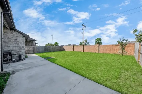 13021 Ocean Breeze Lane Lane La Marque TX 77568