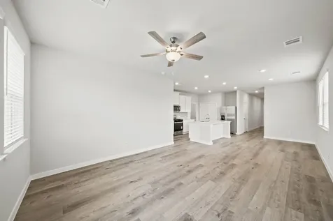 1116 Independence Avenue Bay City TX 77414