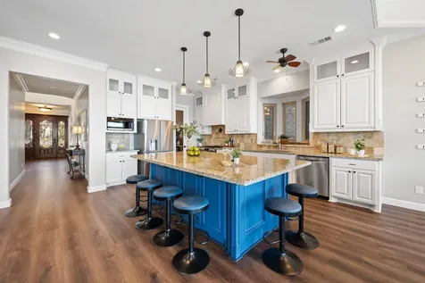 8830 Cross Country Drive Houston TX 77346