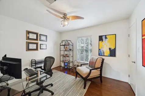 714 Redwing Place Drive Houston TX 77009