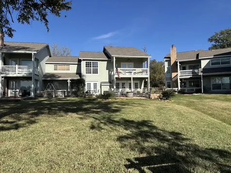 400 Echo Lane 26 Livingston TX 77351