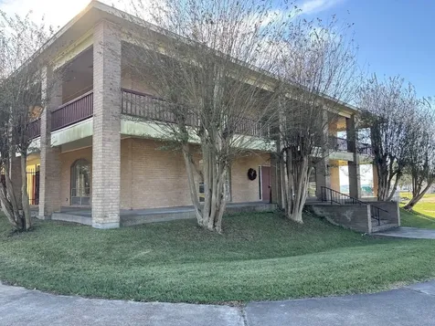 400 Echo Lane 26 Livingston TX 77351