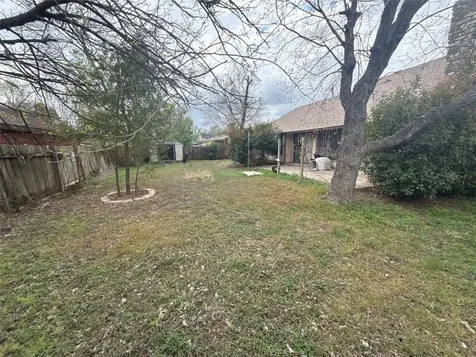 4801 Scarsdale Drive Austin TX 78744