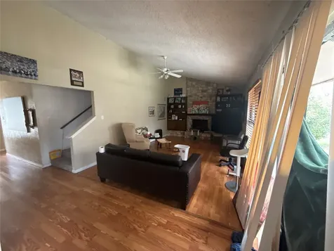 4801 Scarsdale Drive Austin TX 78744