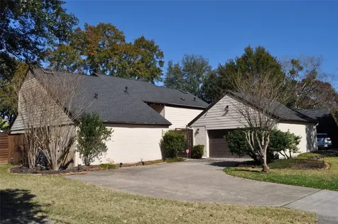 1602 Big Lake Drive Houston TX 77077