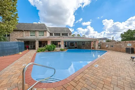 2232 S Piney Point Road 103 Houston TX 77063