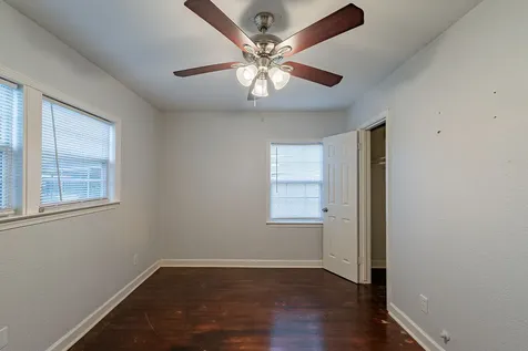 4306 Groton Drive Houston TX 77047