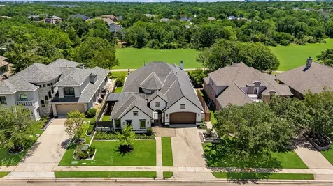 2833 Persimmon Ridge Court Bryan TX 77807