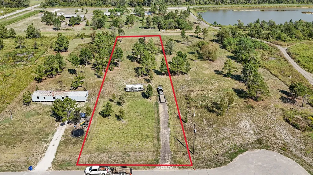 119 Road 48620 Dayton TX 77535