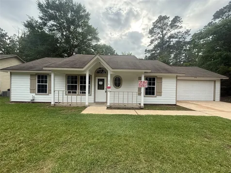 174 E Sunset Drive Onalaska TX 77360