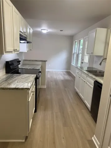174 E Sunset Drive Onalaska TX 77360
