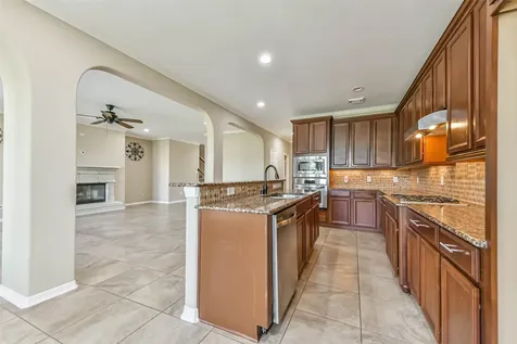 2425 Harbor Chase Drive Pearland TX 77584