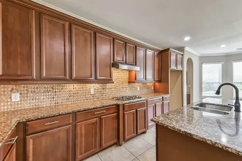 2425 Harbor Chase Drive Pearland TX 77584