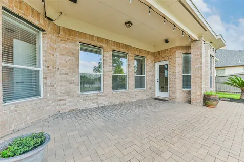 2425 Harbor Chase Drive Pearland TX 77584