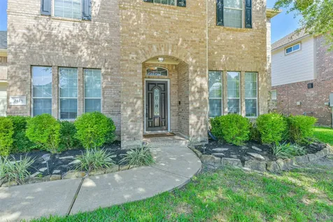 2425 Harbor Chase Drive Pearland TX 77584