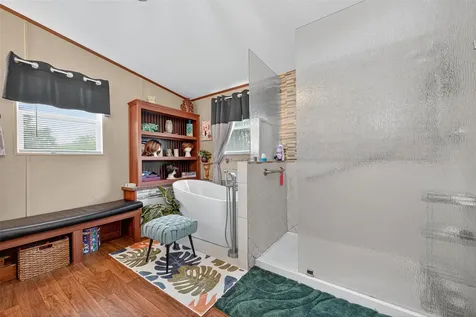 10715 Bozeman Ferry Road Midway TX 75852