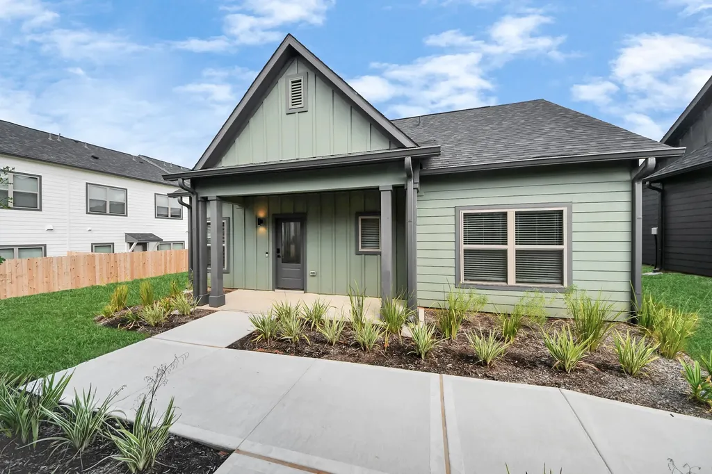 7711 Longmire Road 05 Conroe TX 77304