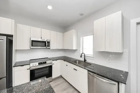 7711 Longmire Road 05 Conroe TX 77304