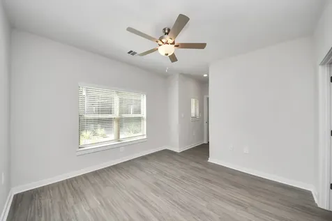 7711 Longmire Road 05 Conroe TX 77304