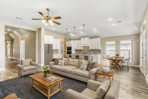 9219 Eckert Road Iowa Colony TX 77583