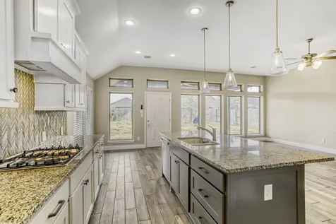 9219 Eckert Road Iowa Colony TX 77583