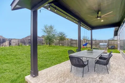9219 Eckert Road Iowa Colony TX 77583