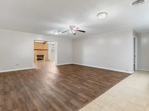 2728 Encino Avenue Bay City TX 77414