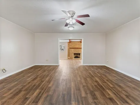 2728 Encino Avenue Bay City TX 77414