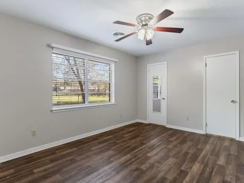 2728 Encino Avenue Bay City TX 77414
