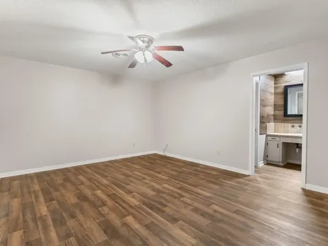 2728 Encino Avenue Bay City TX 77414