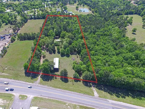 5855 Us Highway 190 W Livingston TX 77351