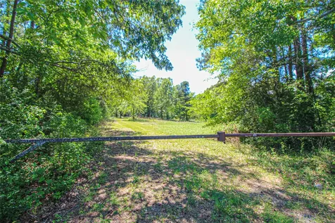 5855 Us Highway 190 W Livingston TX 77351