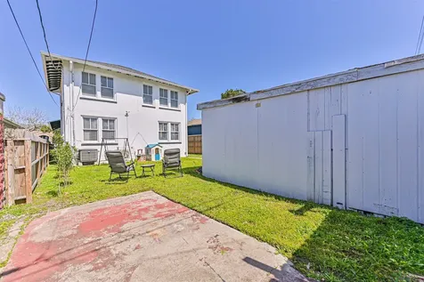 3519 Avenue R 1/2 Galveston TX 77550