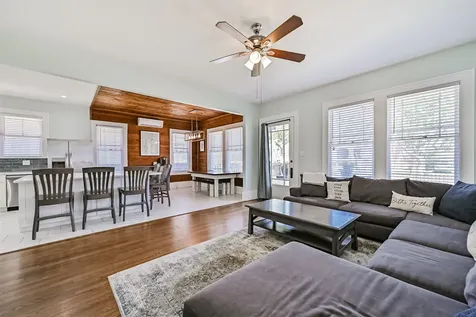 3519 Avenue R 1/2 Galveston TX 77550