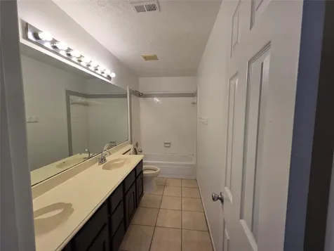2827 Lake Colony Drive Missouri City TX 77459