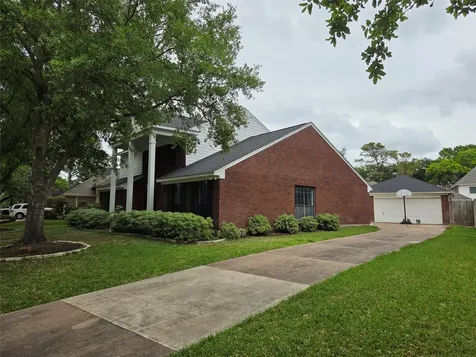 2827 Lake Colony Drive Missouri City TX 77459