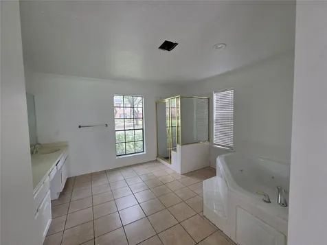 2827 Lake Colony Drive Missouri City TX 77459