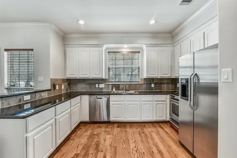326 Malone Street Houston TX 77007