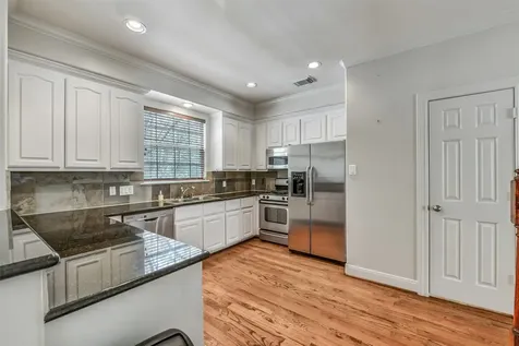 326 Malone Street Houston TX 77007
