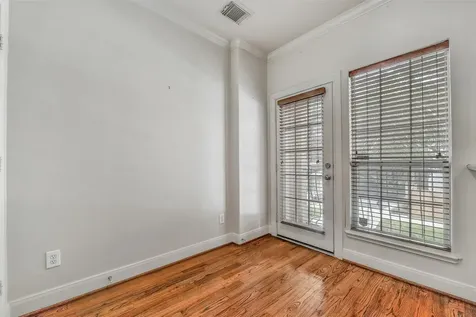 326 Malone Street Houston TX 77007