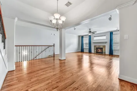 326 Malone Street Houston TX 77007