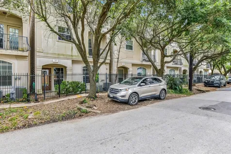 326 Malone Street Houston TX 77007