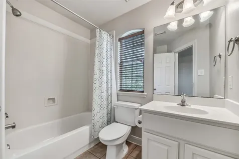 326 Malone Street Houston TX 77007