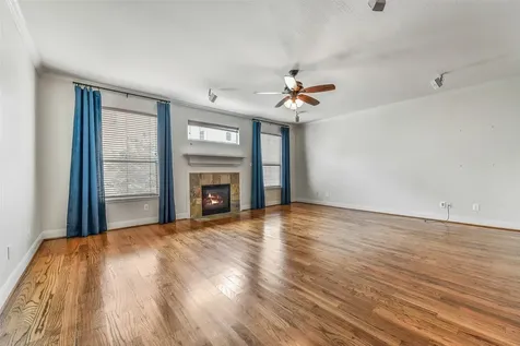 326 Malone Street Houston TX 77007