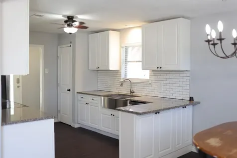 407 Tamarind Street Lake Jackson TX 77566