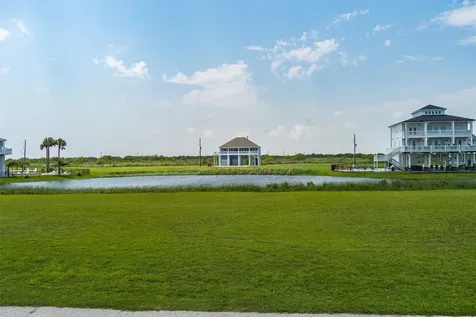 3829 Biscayne Beach Road Crystal Beach TX 77650