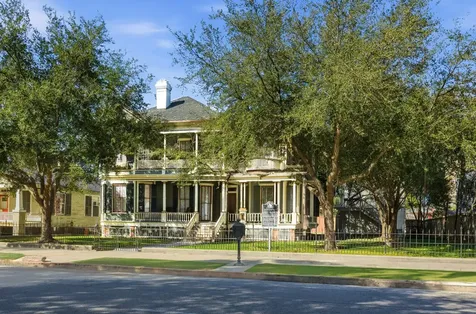 1116 Church Street Galveston TX 77550
